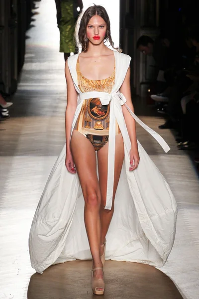 Look 6